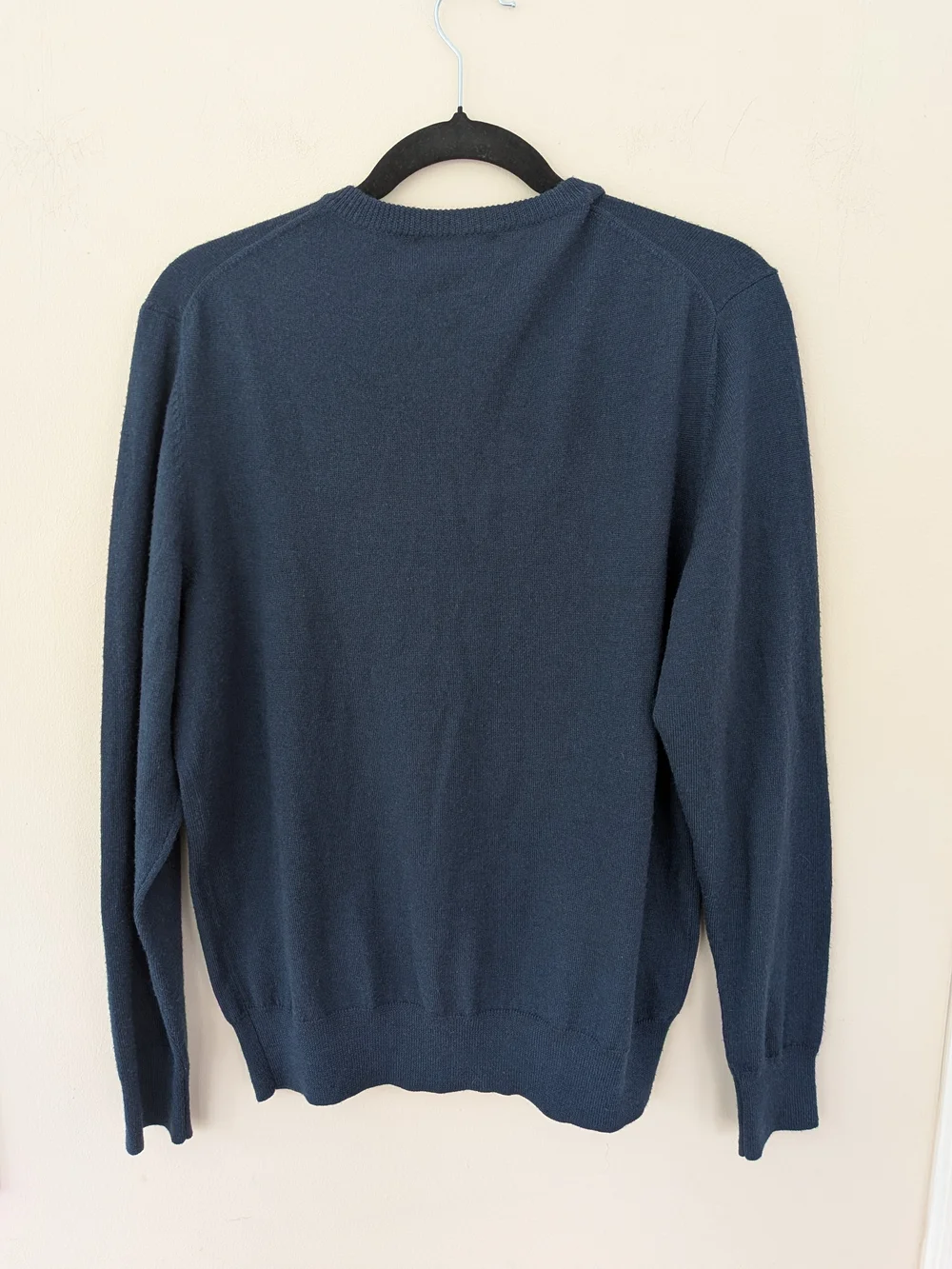 Vineyard Vines Men’s S Navy Merino Wool Silk Cashmere V-Neck Sweater